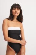 NA-KD Bandeau-baddräkt med panel - Black