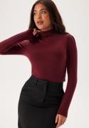 SELECTED FEMME Slfmanja Ls Drapey High Neck T Zinfandel M