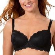 Trofe Julia Lace Padded Bra BH Svart polyamid C 80 Dam