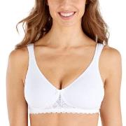 Swegmark BH Beautiform Soft Bra Fairtrade Molded Cups Vit B 100 Dam