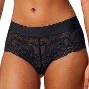 Triumph Trosor Body Make-Up Illusion Lace Shorty Svart 44 Dam