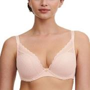 Chantelle BH EasyFeel Norah Chic Plunge T-Shirt Bra Ljusrosa C 75 Dam