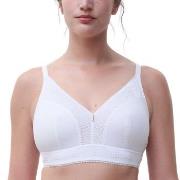 Chantelle BH EasyFeel Wirefree Support Bra Vit nylon B 95 Dam