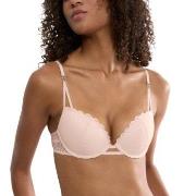Triumph BH That Night In Vegas Wired Push-Up Bra Ljusrosa B 80 Dam