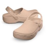 Crocs Classic Crafted Clog Ljusbrun US M7/W9 (EU 39-40)