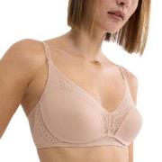 Triumph BH Breathe and Lift Smart N EX Beige Fit Smart 4 Dam