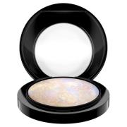 MAC Mineralize Skinfinish Highlighter (Flera färger) - Lightscapade