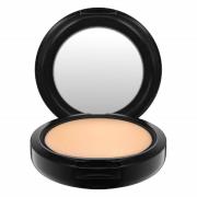 MAC Studio Fix Powder Plus Foundation (olika nyanser) - NC25