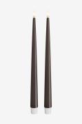 DeluxeHomeart - LED Taper Candle Shiny 2,2x28 cm 2 st - Brun - Ljus - ...
