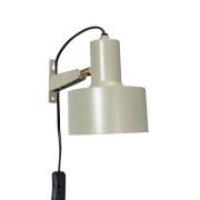 PR Home Solo vägglampa med kontakt, matt beige