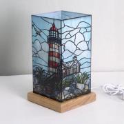 Wagner Life LED-bordslampa Art Light Leuchtturm, träsockel, akryl, fär...