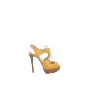 Christian Louboutin Pre-owned Pre-owned Läder klackskor Yellow, Dam