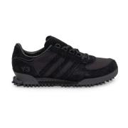 Y-3 Svarta Låga Sneakers med Mockainsatser Black, Herr