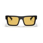 Prada Svarta Aw23 solglasögon för kvinnor - Stiliga och bekväma Black,...