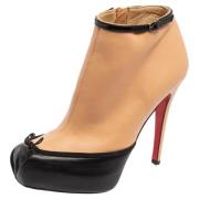 Christian Louboutin Pre-owned Pre-owned Laeder stvlar Beige, Dam