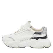 Dolce & Gabbana Pre-owned Pre-owned Tyg sneakers White, Dam