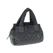 Chanel Vintage Pre-owned Nylon chanel-vskor Black, Dam