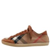 Burberry Vintage Pre-owned Canvas sneakers Brown, Dam