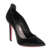 Dee Ocleppo Sammet Pump omdefinierar klassisk silhuett Black, Dam