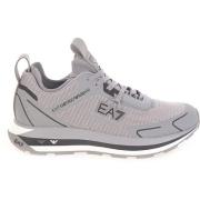 Emporio Armani EA7 Ljusgrå Sneakers med Metallörnar Gray, Herr