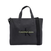 Calvin Klein Multifärgad Handväska, Modernt Design, Rymlig Black, Dam