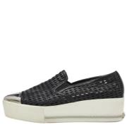 Miu Miu Pre-owned Pre-owned Laeder sneakers Black, Dam