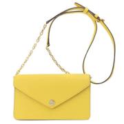 Michael Kors Pre-owned Pre-owned Tyg axelremsvskor Yellow, Dam