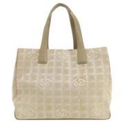 Chanel Vintage Pre-owned Nylon chanel-vskor Beige, Dam