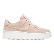 Nike Begränsad upplaga Sage Low Particle Beige Pink, Dam