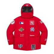 Supreme Begränsad upplaga Yankees Gore-Tex Dunjacka Red, Herr