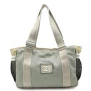 Chanel Vintage Pre-owned Canvas axelremsvskor Beige, Dam