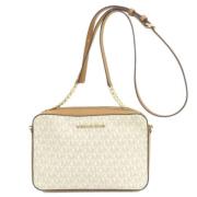 Michael Kors Pre-owned Pre-owned Plast axelremsvskor Beige, Dam