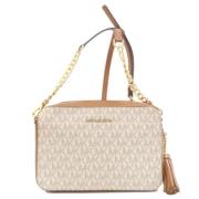 Michael Kors Pre-owned Pre-owned Plast axelremsvskor White, Dam