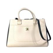 Chanel Vintage Pre-owned Laeder chanel-vskor Beige, Dam