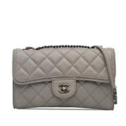 Chanel Vintage Pre-owned Laeder axelremsvskor Gray, Dam