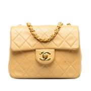 Chanel Vintage Pre-owned Laeder chanel-vskor Yellow, Dam