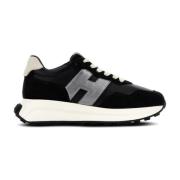 Hogan Svarta Lädersneakers med Metalliskt Logotyp Black, Dam