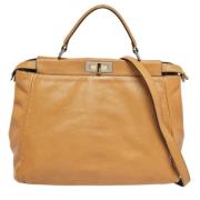 Fendi Vintage Pre-owned Laeder handvskor Beige, Dam