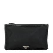 Prada Vintage Pre-owned Nylon kuvertvskor Black, Dam