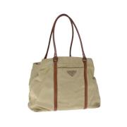 Prada Vintage Pre-owned Nylon prada-vskor Beige, Dam