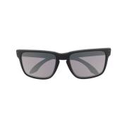 Oakley Svarta Wayfarer Solglasögon med Grå Linser Black, Unisex