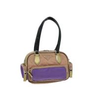 Prada Vintage Pre-owned Nylon handvskor Purple, Dam