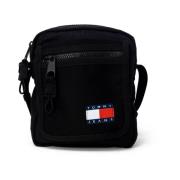 Tommy Hilfiger Svart Nylon Dragkedja Väska Herr Höst/Vinter Black, Her...