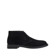 Tod's Svarta Mocka Ankelboots med Präglat Monogram Black, Herr