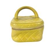 Chanel Vintage Pre-owned Laeder chanel-vskor Yellow, Dam