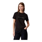 Calvin Klein Svart Logotyp Texturerad T-shirt Black, Dam