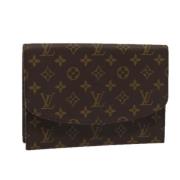 Louis Vuitton Vintage Pre-owned Canvas kuvertvskor Brown, Dam