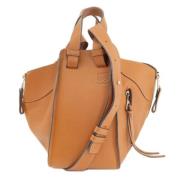 Loewe Pre-owned Pre-owned Canvas axelremsvskor Brown, Dam