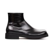 MM6 Maison Margiela Stiliga ankelboots för män Black, Herr