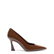 Stuart Weitzman Vinnie 85 Pump Brown, Dam